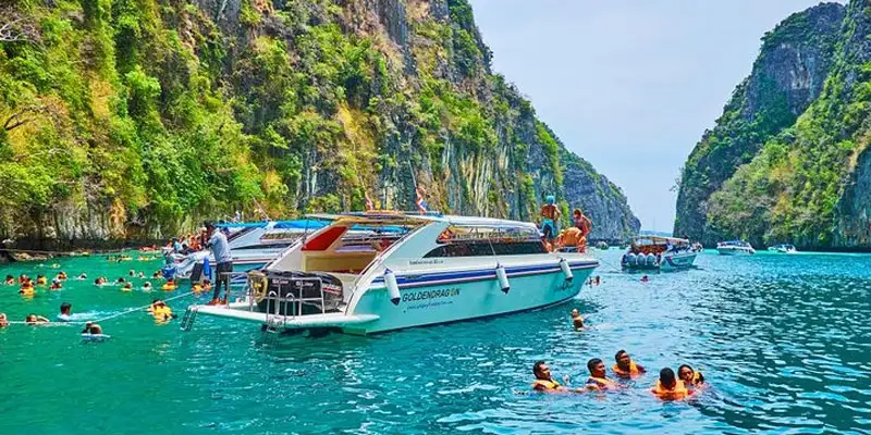 phi phi don island phuket