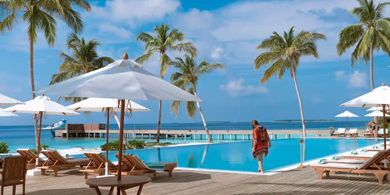 Reethi Faru Resort ouslide view Maldives