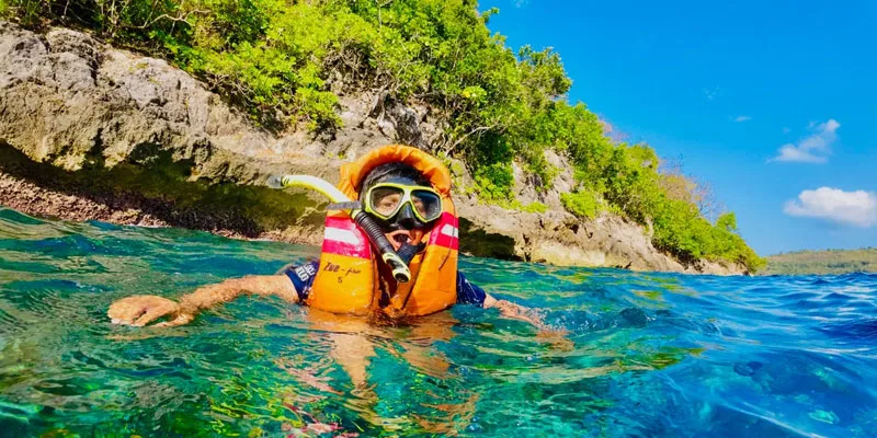 swimming in pattaya