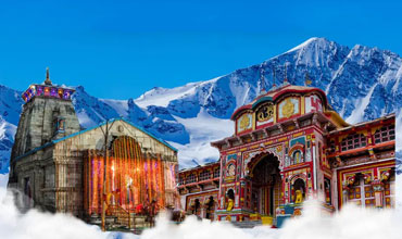 Devotees at Badrinath and kedarnath Temple entrance Himalaya evening view